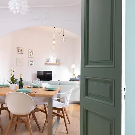 Apartamento Modernist Family