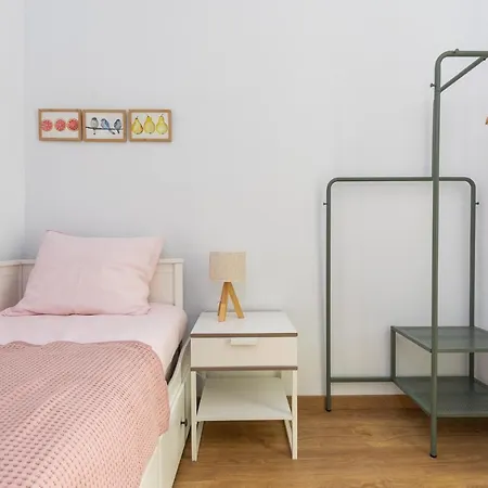 Modernist Family Apartamento
